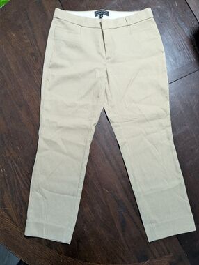 Banana Republic  Sloan Cropped Pants.